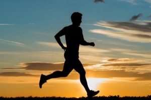 与死神擦肩的胖哥：一场心梗后的重生与觉醒_居家监测